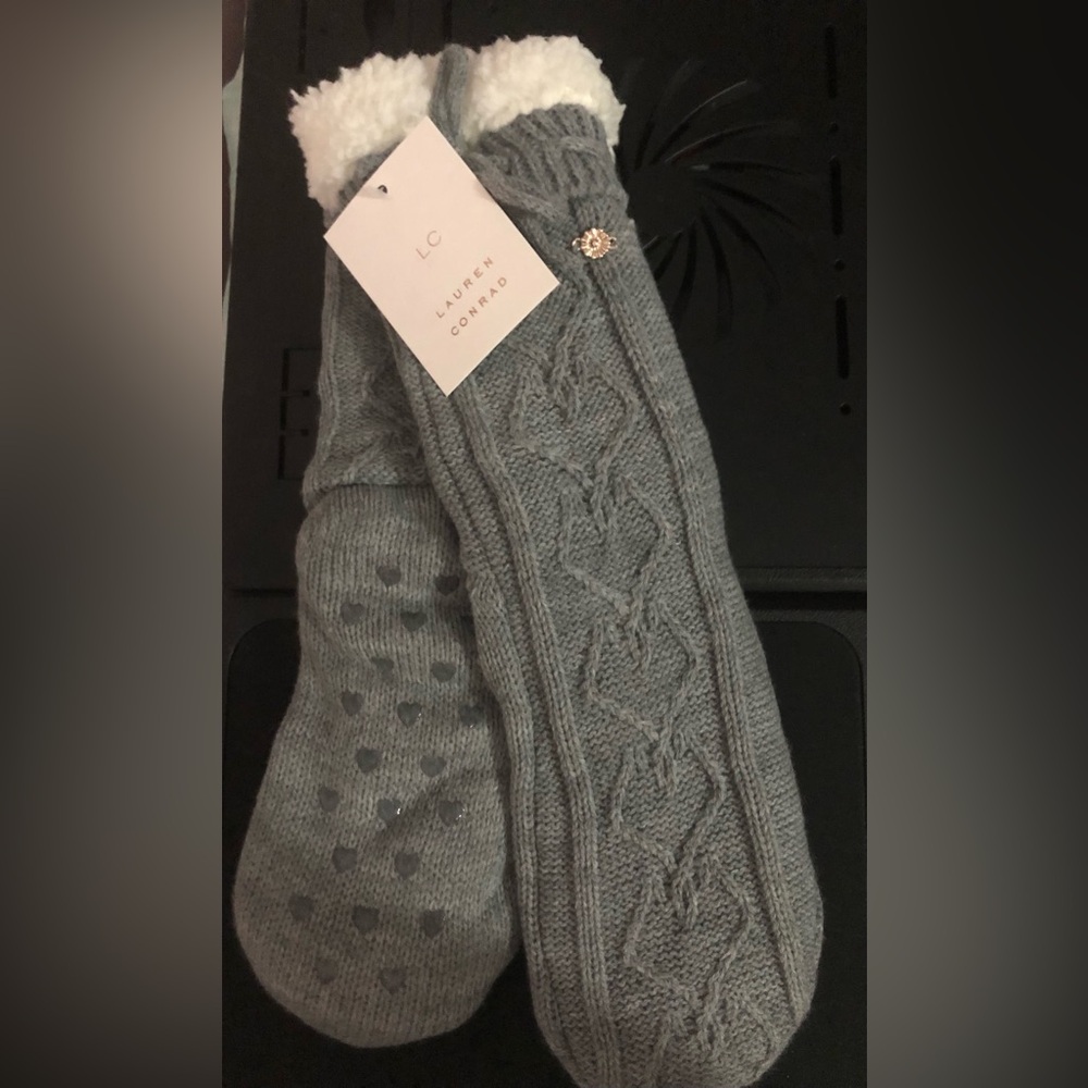 LC Lauren Conrad Gray Cable-Knit Fuzzy Lined Slipper Socks